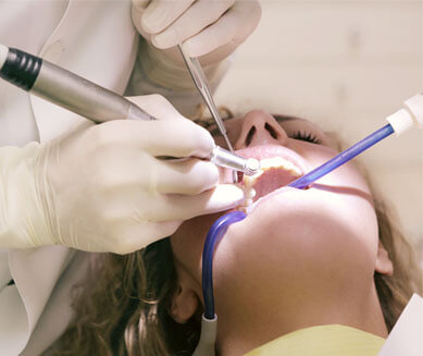 cosmetic dentist in india